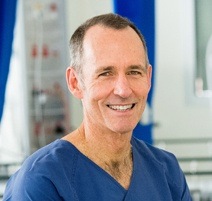 Dr Andrew Hallam